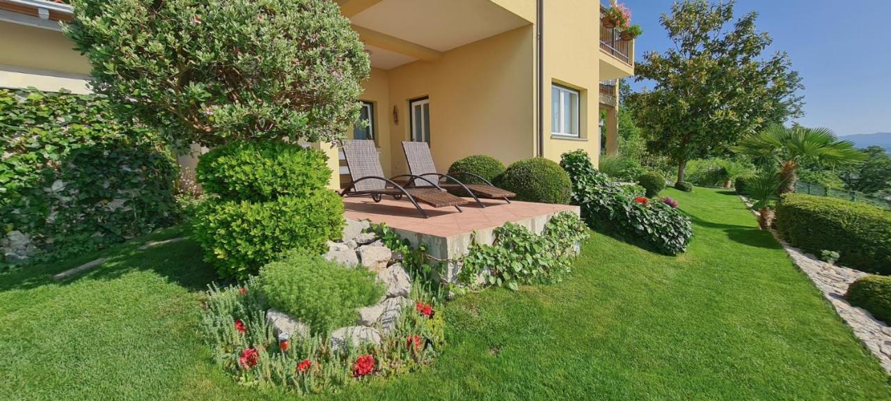 Apartments Villa Krasa Lovran Buitenkant foto